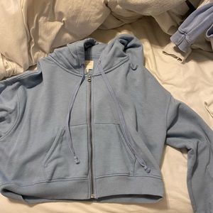American Eagle Blue Cropped Zip Up